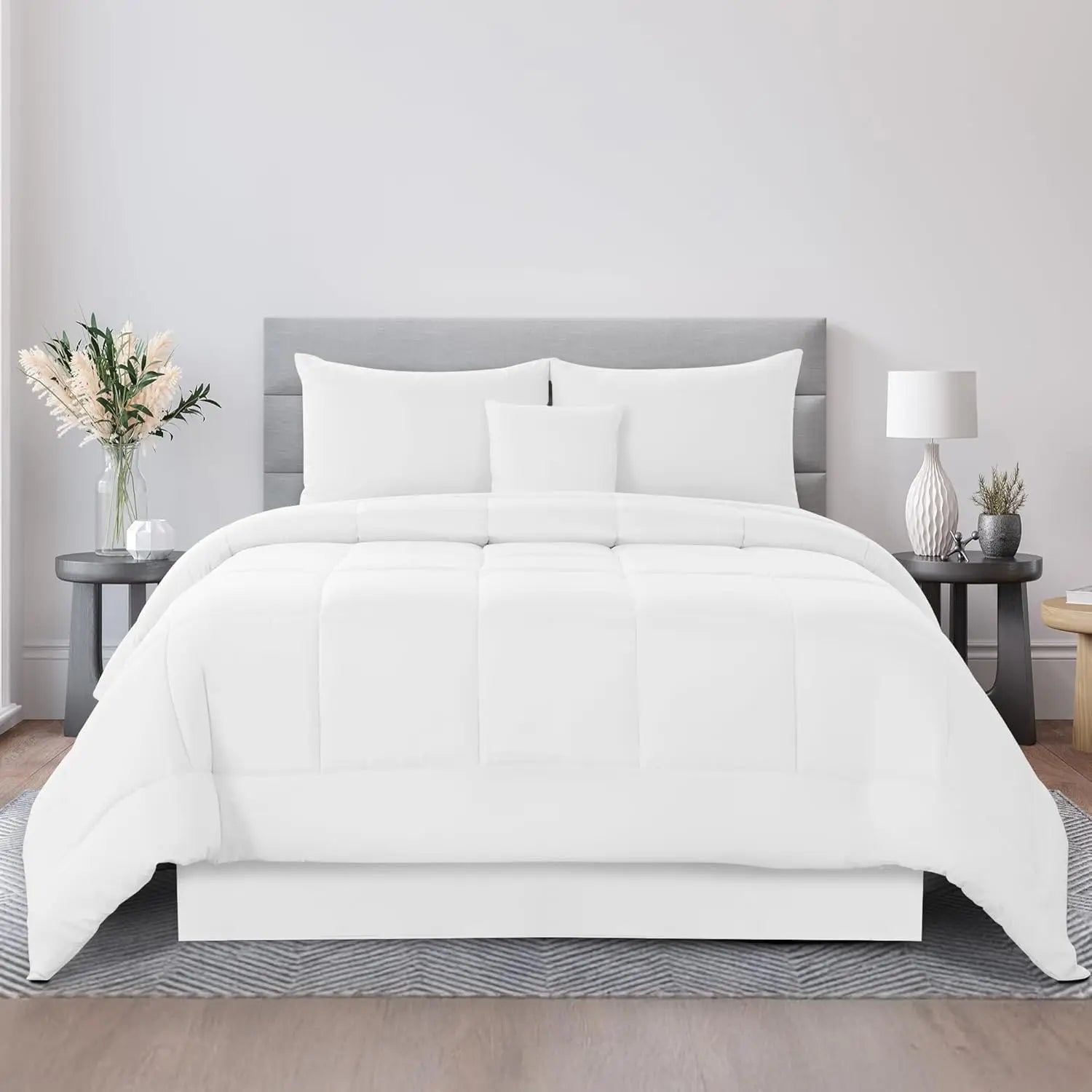 Queen Comforter Set