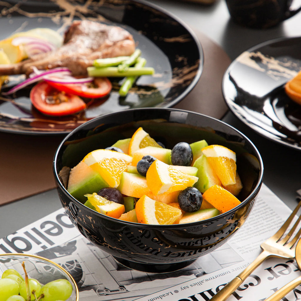 Dinnerware Set