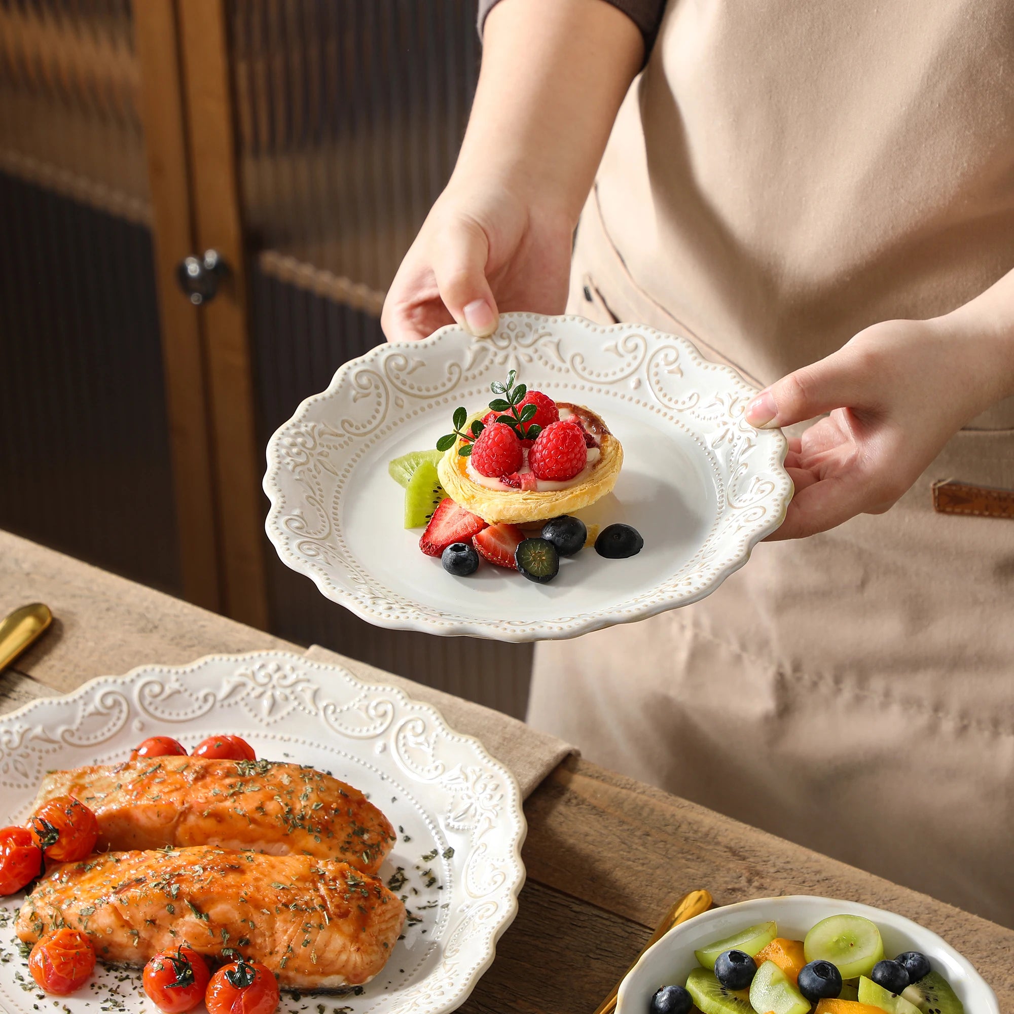 Dinnerware Set