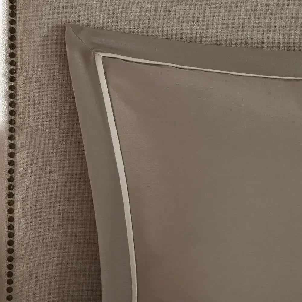 Bedding Set