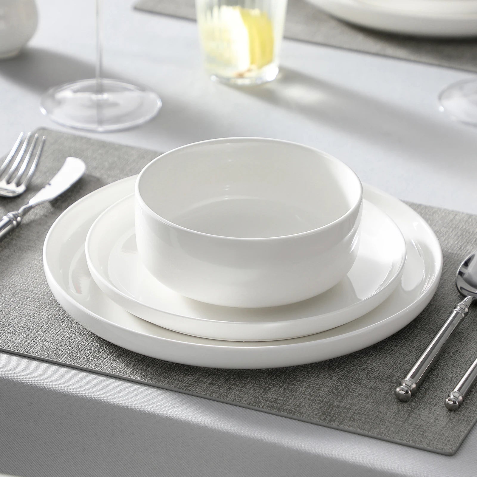Porcelain Dinnerware